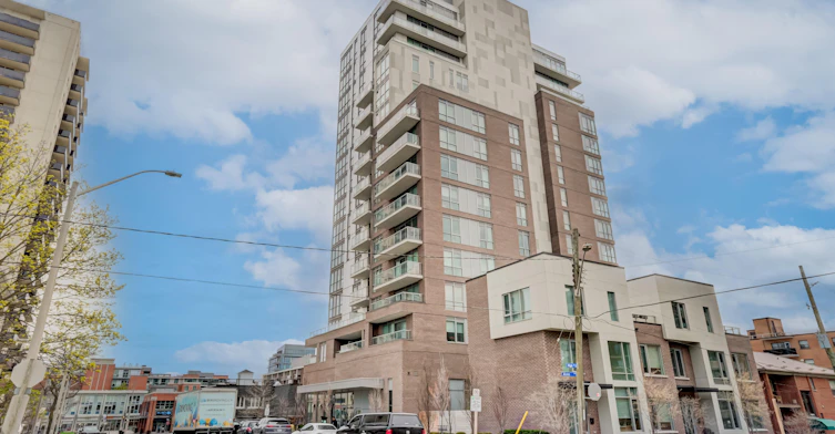 503-8 Ann Street, Mississauga, ON, L5G 3E6