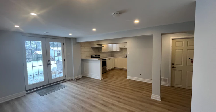 4203 Wheelwright Crescent, Mississauga, ON, L5L 2X4 - 2