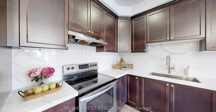 902 Sumac Crescent, Milton, ON, L9E 1R7 - 11