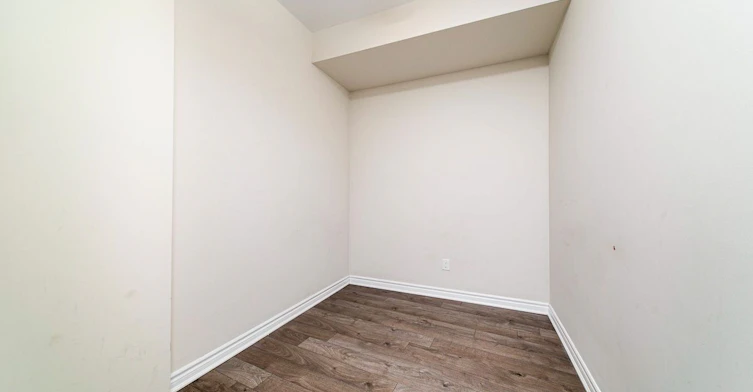 204-150 Oak Park Boulevard, Oakville, ON, L6H 0E7 - 6