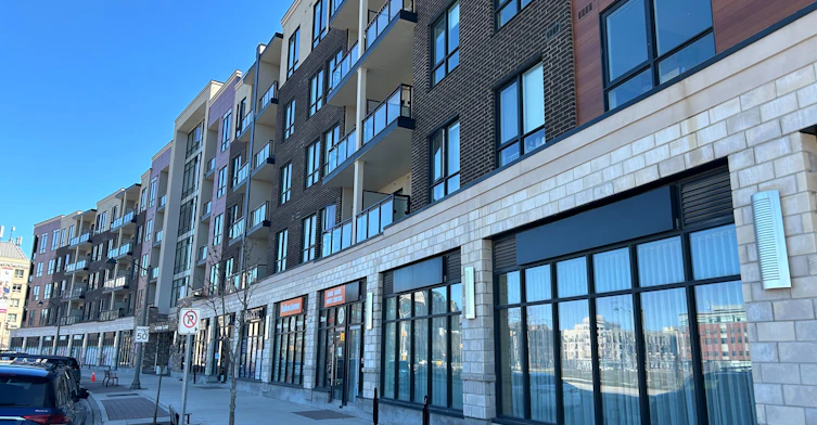 204-150 Oak Park Boulevard, Oakville, ON, L6H 0E7 - 2