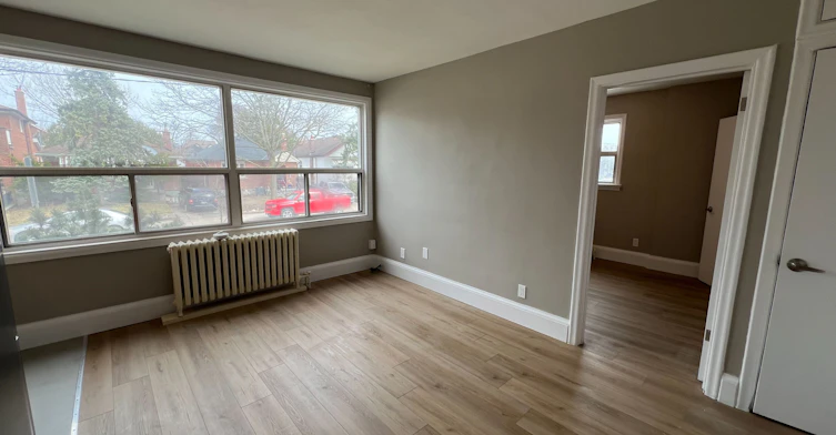 7-108 Grandville Avenue, Toronto, ON, M6N 4V2 - 4