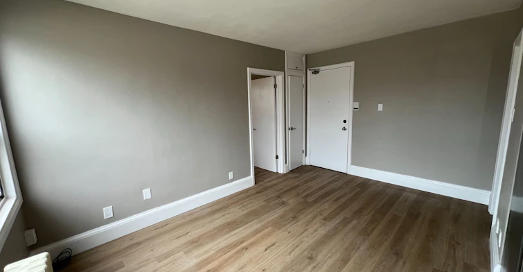 4-108 Grandville Avenue, Toronto, ON, M6N 4V2 - 4
