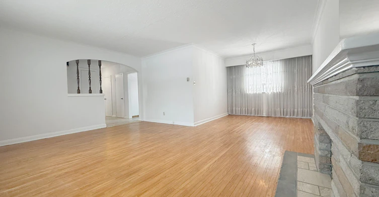 214 Dixon Road, Toronto, ON, M9P 2M1