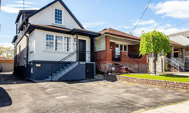 19 Schell Avenue