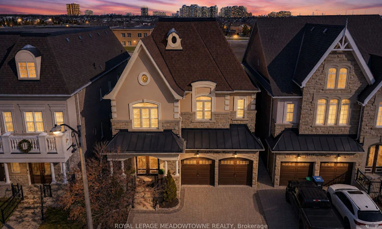5221 Adobe Court
