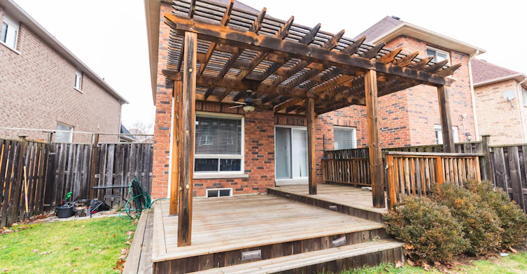 3082 Cabano Crescent, Mississauga, ON, L5M 0C6 - 3