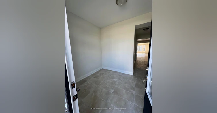 24 Bermondsey Way, Brampton, ON, L6Y 6K9 - 2