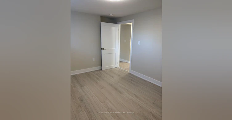 5380 Mericourt Road, Burlington, ON, L7L 3R6 - 8