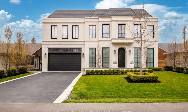 18 Blair Athol Crescent