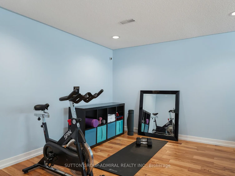 23 Groverdale Road, Toronto, ON, M9C 3M7 - 25