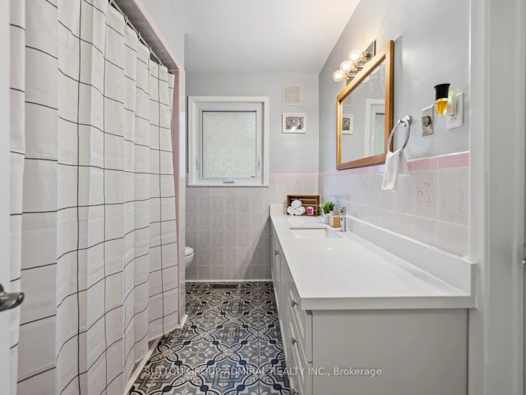 23 Groverdale Road, Toronto, ON, M9C 3M7 - 21