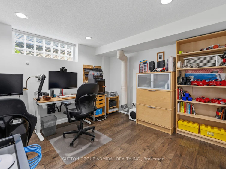 23 Groverdale Road, Toronto, ON, M9C 3M7 - 33