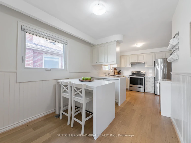 23 Groverdale Road, Toronto, ON, M9C 3M7 - 11
