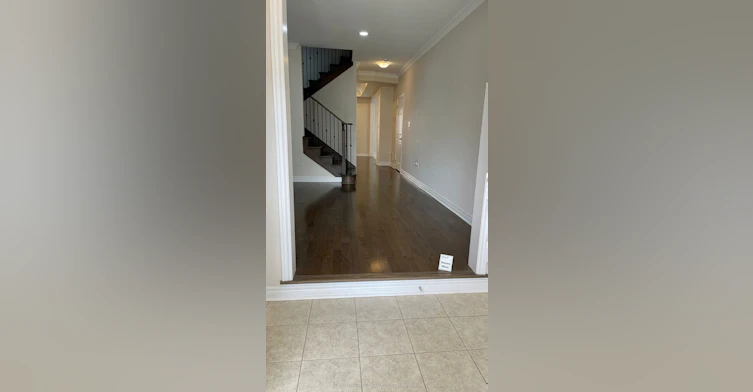 343 North Park Boulevard, Oakville, ON, L6M 1P7 - 3