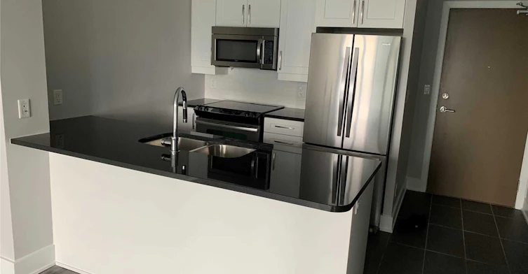 Lph7-4065 Brickstone Mews, Mississauga, ON, L5B 0G3 - 4