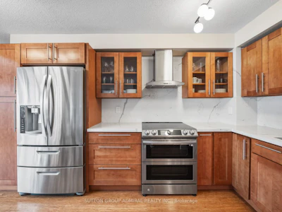 723-2267 Lake Shore Boulevard W - 3