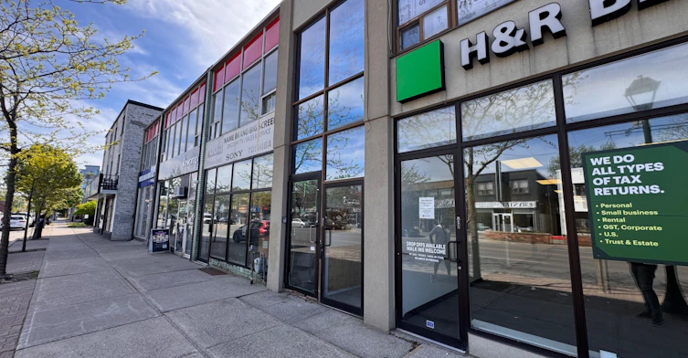 1-256 Lakeshore Road E, Mississauga, ON, L5G 1G9 - 3