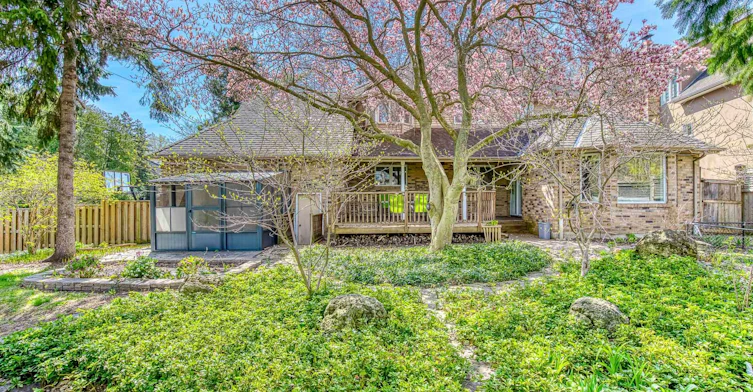 427 Cairncroft Road, Oakville, ON, L6V 4N1 - 46