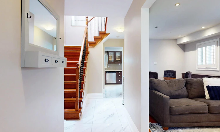 80 Stephensen Court