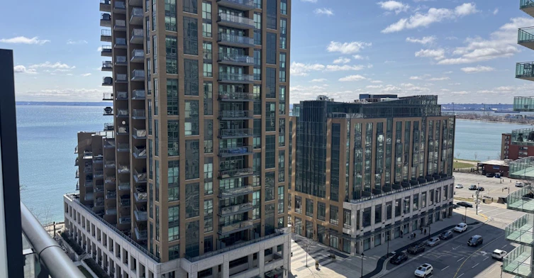 909-2075 Lakeshore Road, Burlington, ON, L7R 0H3 - 3