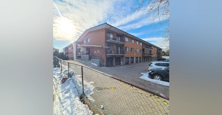 203-80 Blackfriar Avenue, Toronto, ON, M9R 3S9 - 16