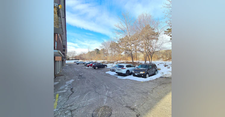 203-80 Blackfriar Avenue, Toronto, ON, M9R 3S9 - 17