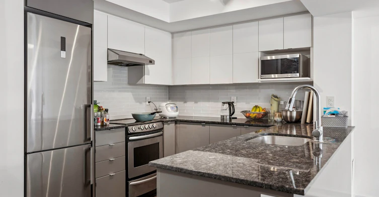 Th104-152 Flemington Road, Toronto, ON, M6A 2P3 - 16