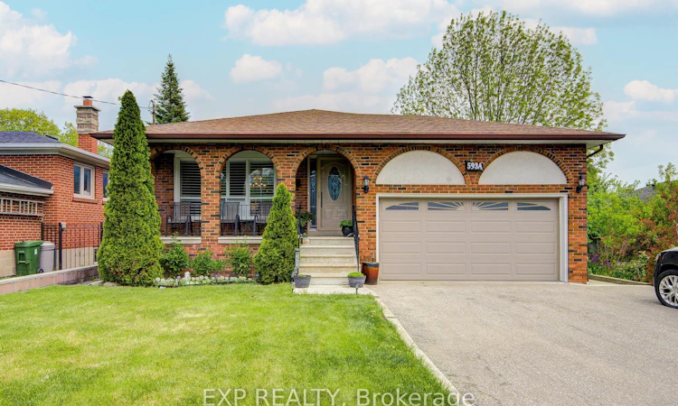 593A Scarlett Road N