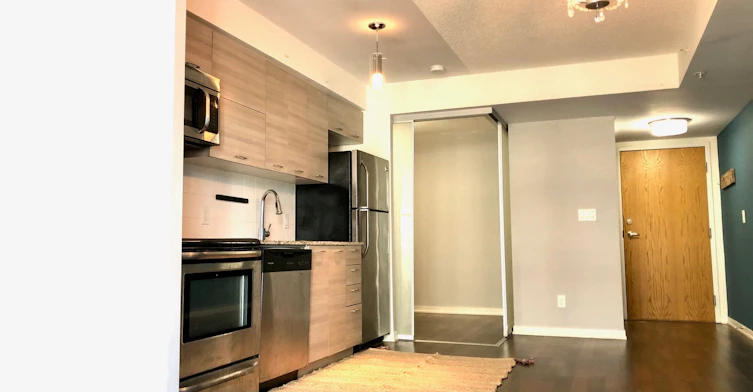 1005-20 Joe Shuster Way, Toronto, ON, M6K 0A3 - 2