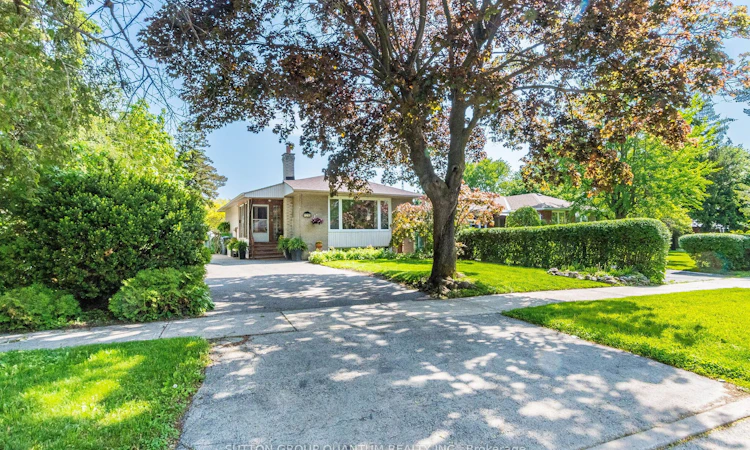 1293 Daimler Road