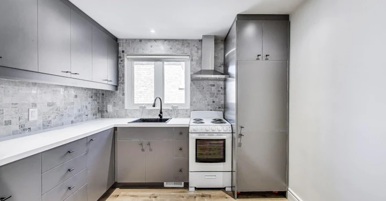 (Upper Level) 433 Martin Grove Road, Toronto, ON, M9B 4M3 - 7