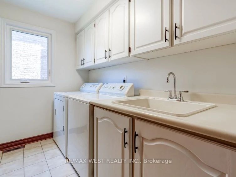 167 Silverhill Drive, Toronto, ON, M9B 6J5 - 22