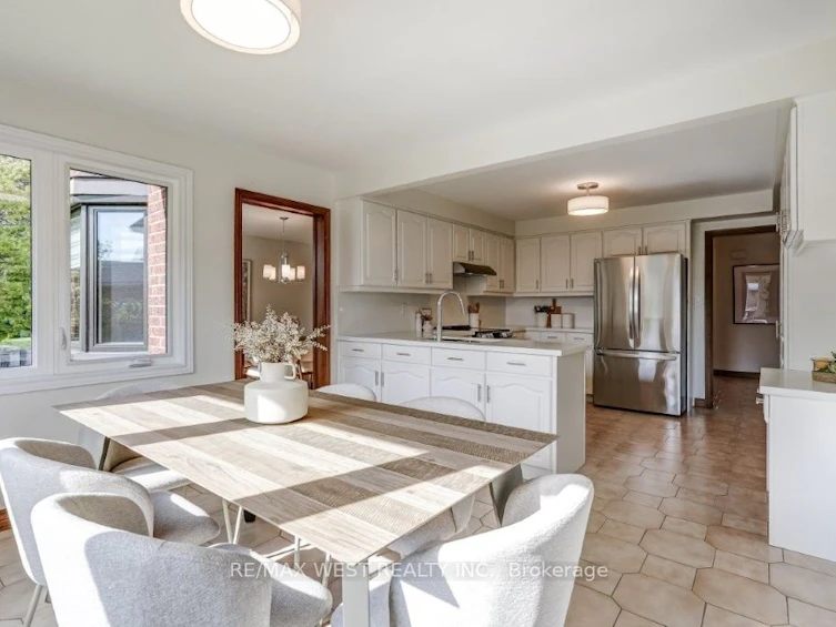 167 Silverhill Drive, Toronto, ON, M9B 6J5 - 16