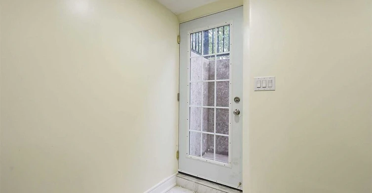 Basement-5955 Leeside Crescent, Mississauga, ON, L5M 5L8 - 5