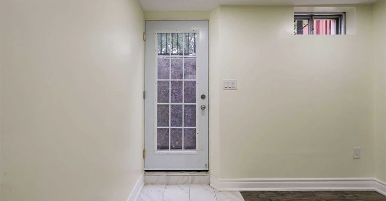 Basement-5955 Leeside Crescent, Mississauga, ON, L5M 5L8 - 6