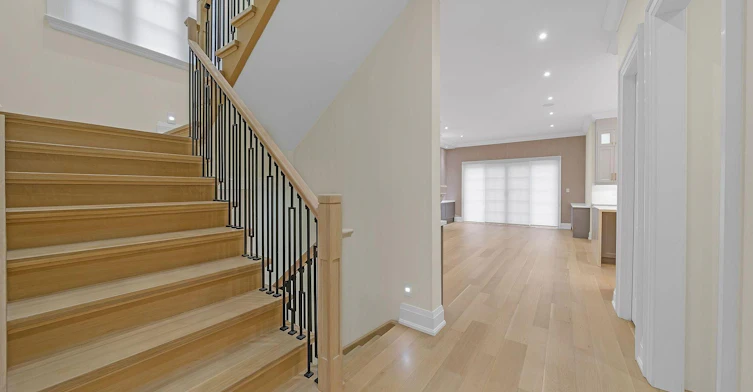 132 Lothian Avenue, Toronto, ON, M8Z 4L4 - 17