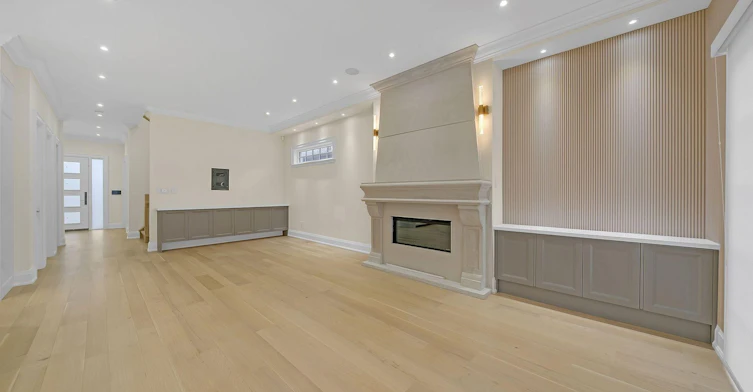 132 Lothian Avenue, Toronto, ON, M8Z 4L4 - 11