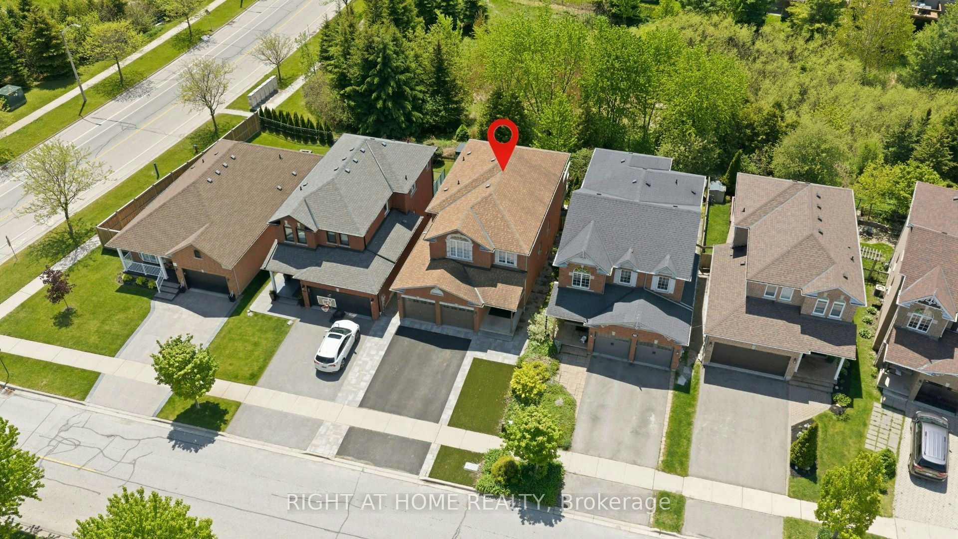 182 Mowat Crescent, Halton Hills, ON, L7G 6A4