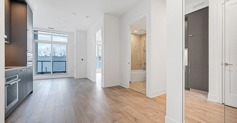 207-858 Dupont Street, Toronto, ON, M6G 0C1 - 5