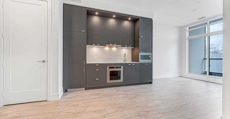 207-858 Dupont Street, Toronto, ON, M6G 0C1 - 7