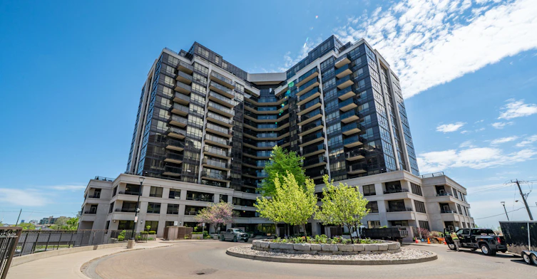 1005-1060 Sheppard Avenue W, Toronto, ON, M3J 0G7