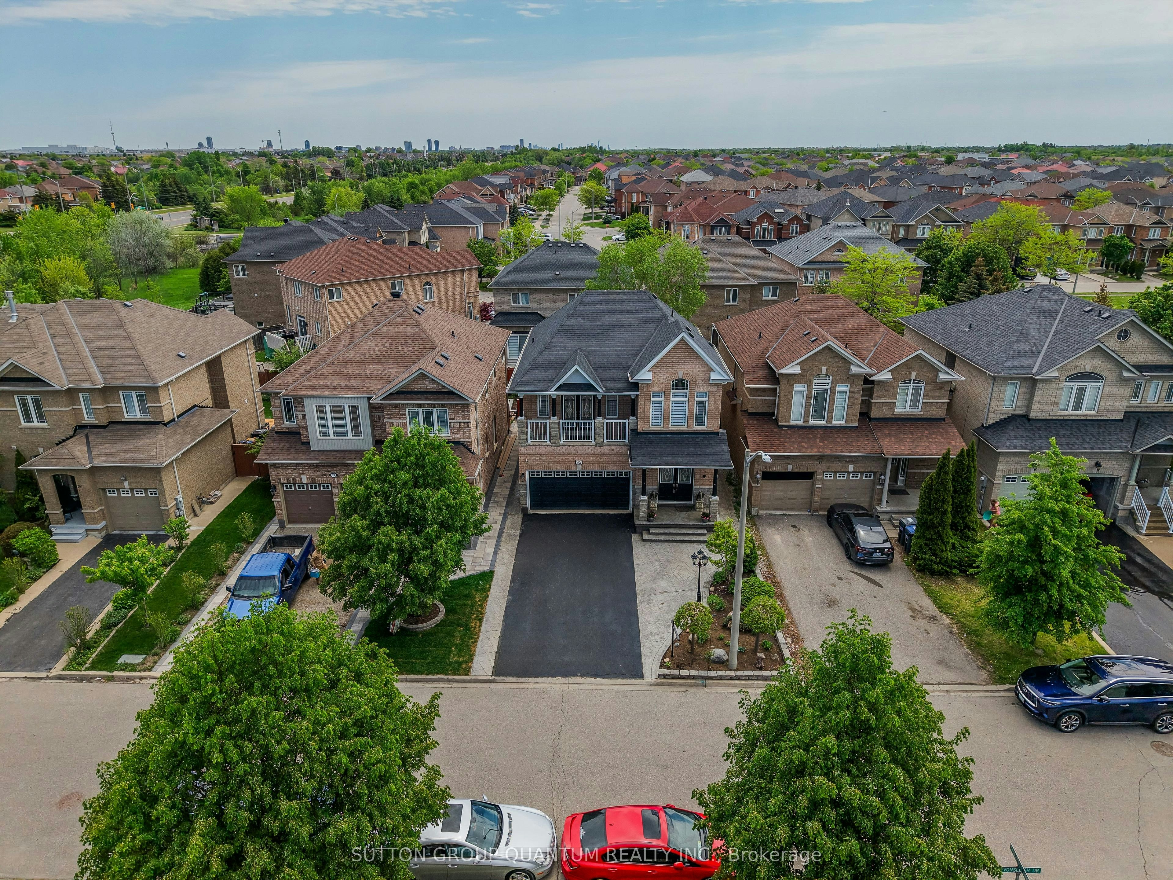 35 Devonsleigh Drive, Brampton, ON, L7A 3S3