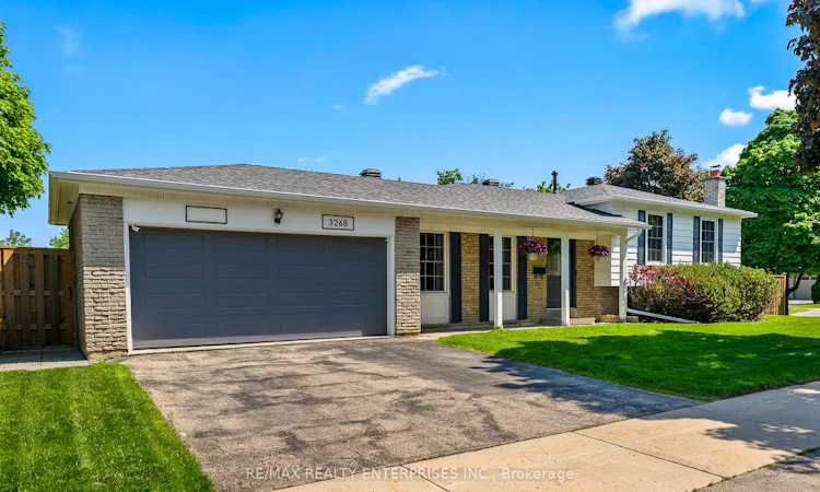 3268 Mainsail Crescent