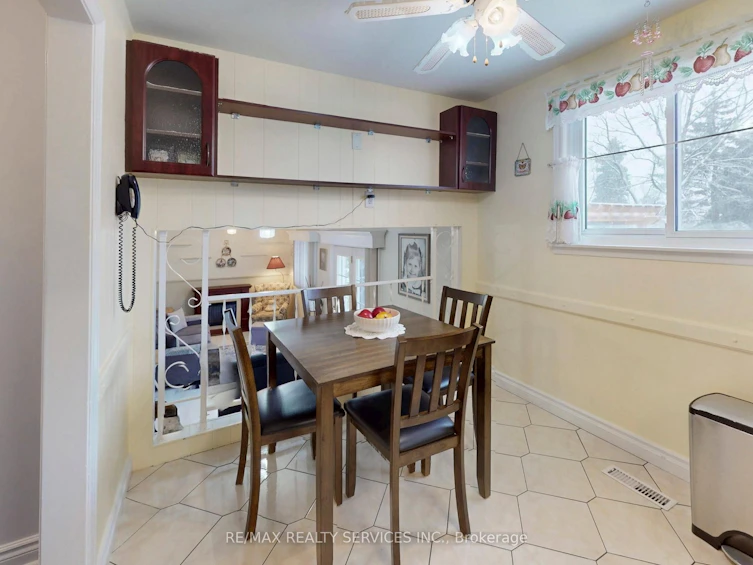 16 Grassington Crescent, Brampton, ON, L6S 1Z6 - 17