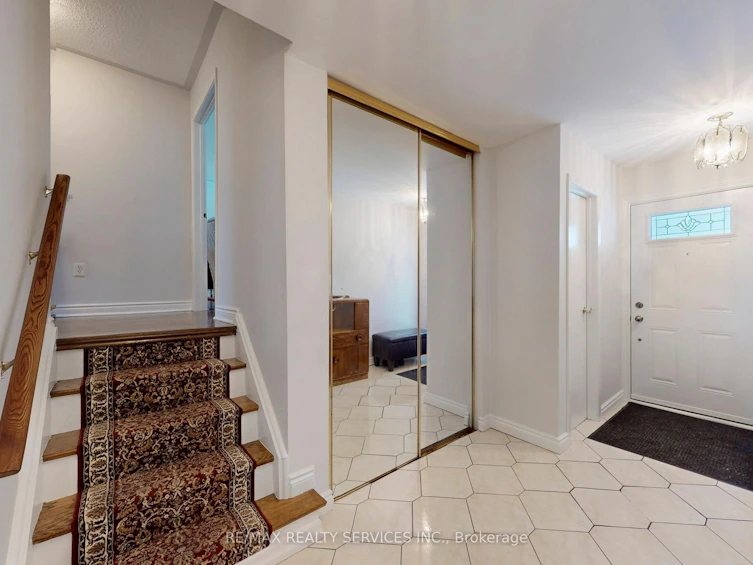 16 Grassington Crescent, Brampton, ON, L6S 1Z6 - 9