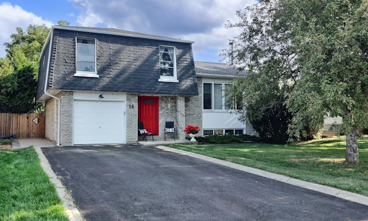 16 Grassington Crescent