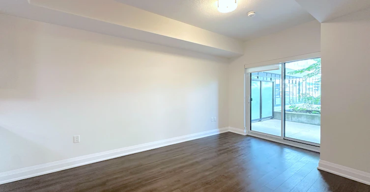 101-2333 Taunton Road, Oakville, ON, L6H 0N5 - 5