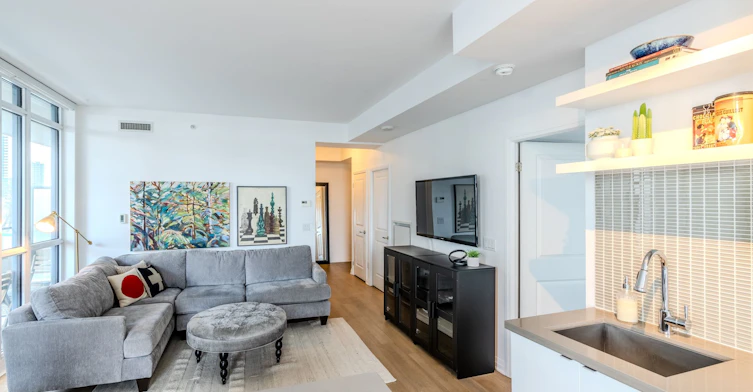 B415-60 Annie Craig Drive, Toronto, ON, M8V 0C4 - 5
