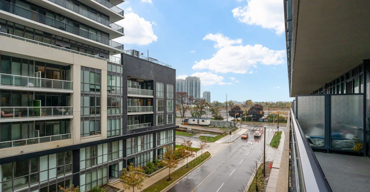 B415-60 Annie Craig Drive, Toronto, ON, M8V 0C4 - 26